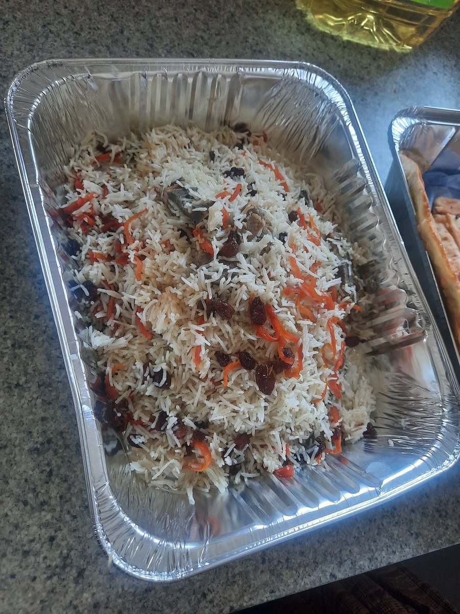 Such an honour to help the Afghan refugees who are staying in the hotels cook for their iftari. Amazing cooks and amazing food. Such generosity they wouldn't let me go without some of their food #91ways#bridgeforcommunities#burgessalmon
