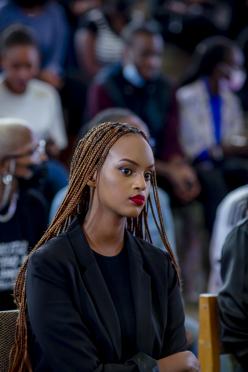 Miss Rwanda tweet media