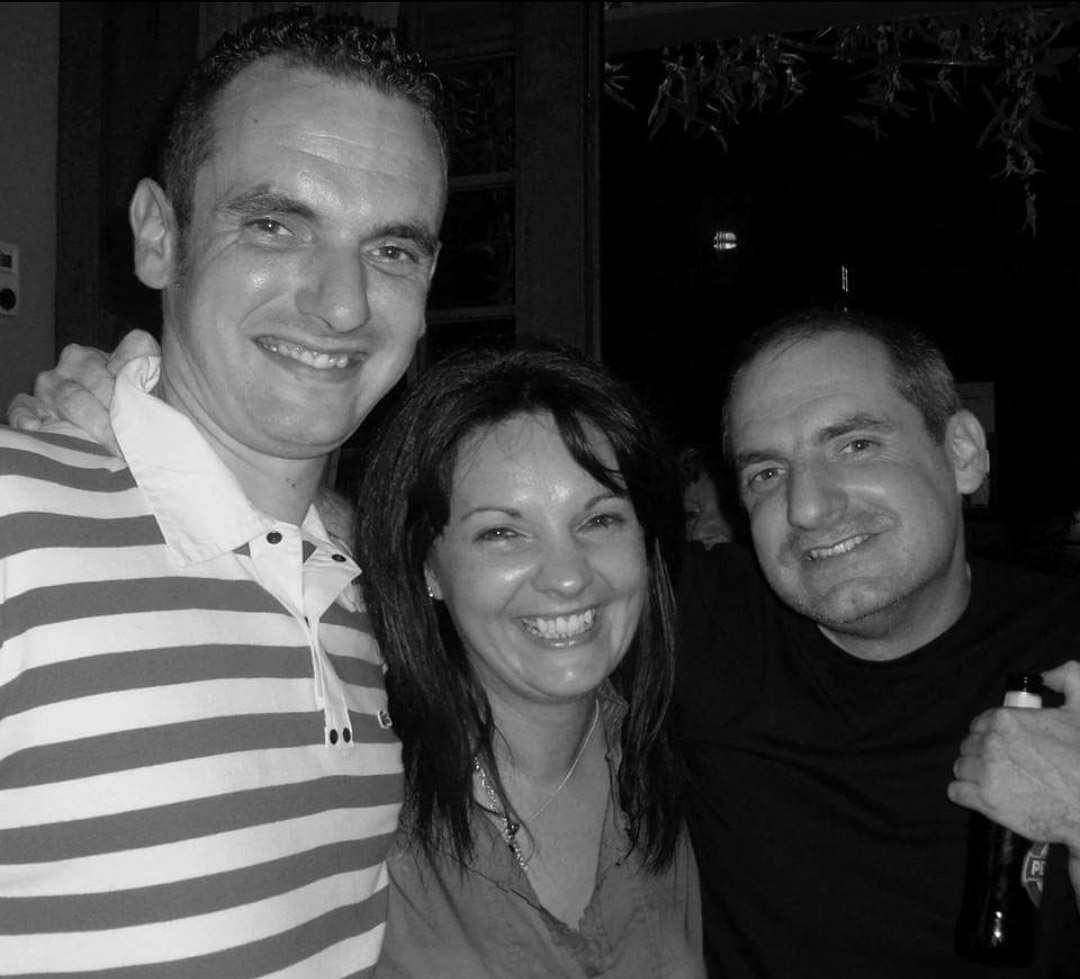 Cailincaher's tweet image. Lucky me being a little sister &amp;amp; a big sister to two wonderful brothers who I can't imagine being without. Siblings in care are not so lucky &amp;amp; can be separated which is why I created the #BASSICS  programme for Brothers &amp;amp; Sisters Separated In Care Support  #NationalSiblingsDay