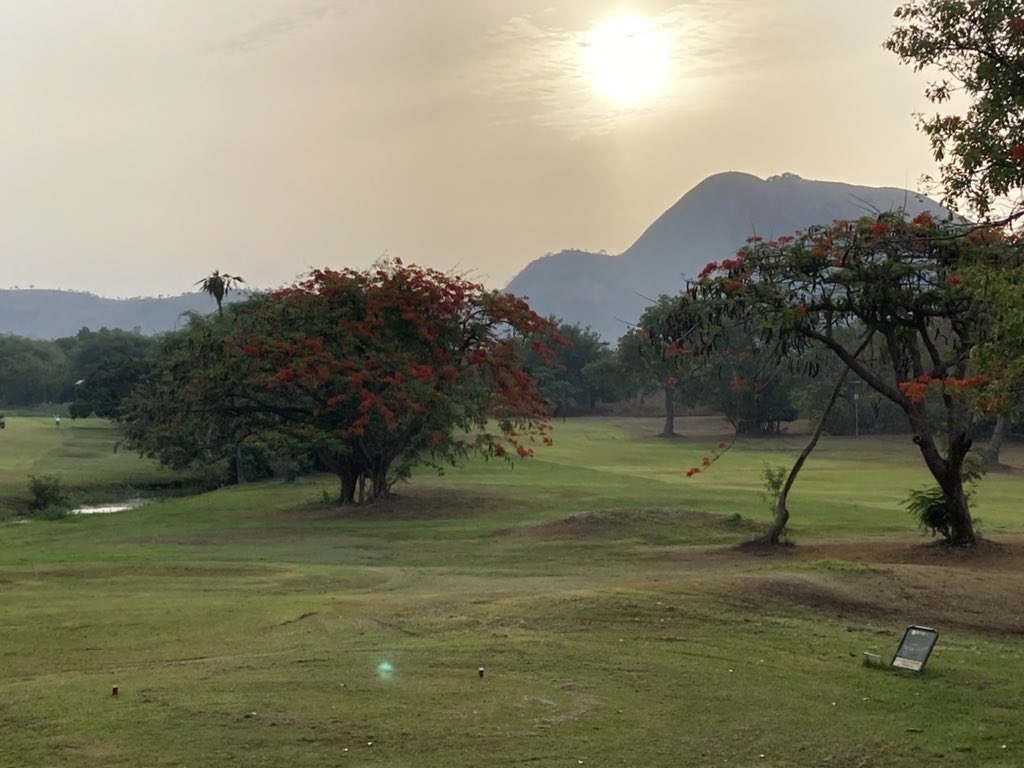 SeanMelbourne2's tweet photo. Beautiful day for #golf and the recent rains have made the course super lush. #birdies and #eagles in abundance. But not alas the golfing kind! #wildlife #flametrees #nature #crocs #Abuja #Nigeria @WriterHannahBT @ANI_Foundation π¦
π± https://t.co/jsA1qTBZZw