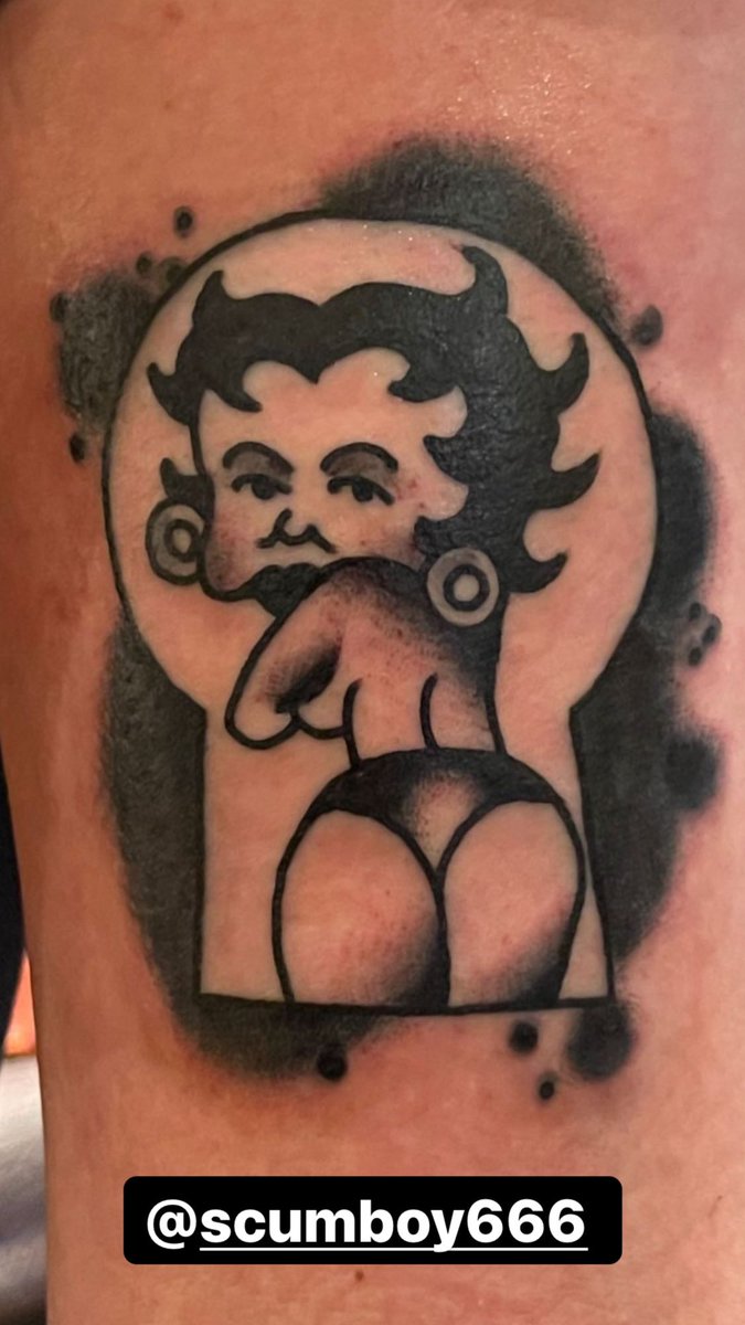 Jiro_TFTD's tweet photo. 今回のゲストワークも傑作連発してます #scumboy #tattoo https://t.co/IHjz1AKNKw