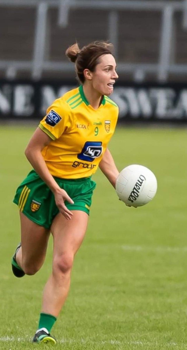 BanteerCamogie's tweet photo. Best of Luck to our own Shelly Twohig who lines out for Donegal Lgfa vs Meath in the Division 1 League Final today. 
Bring it home Shell 💚💛

It's  @MeathLadiesGAA v @DonegalLGFA BEO ar @TG4TV ag 4pm today https://t.co/PWuaMLu98H