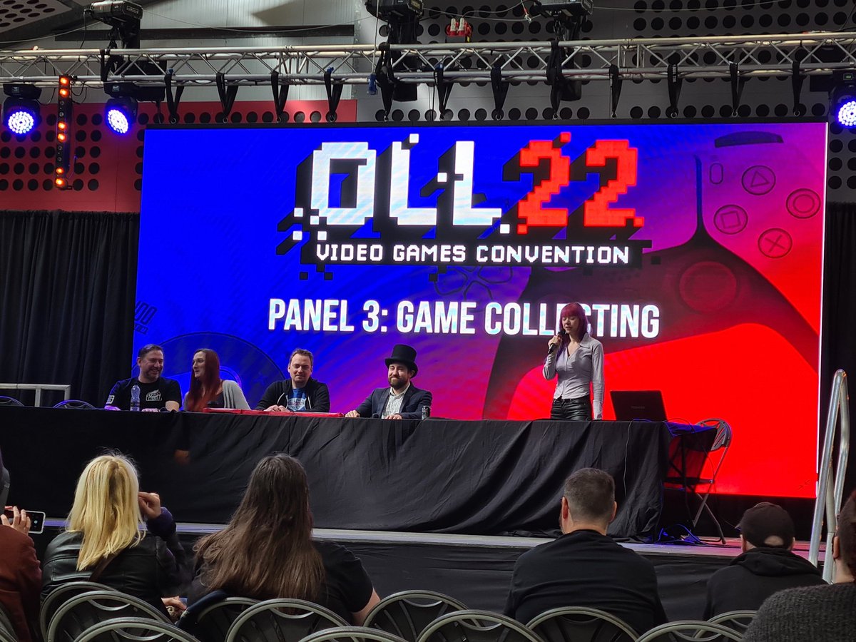 DollyHowlett's tweet photo. So proud of this guy! Great panel on Game Collecting at #OLL22 @Lord_Arse https://t.co/2WgpeJ5bkL
