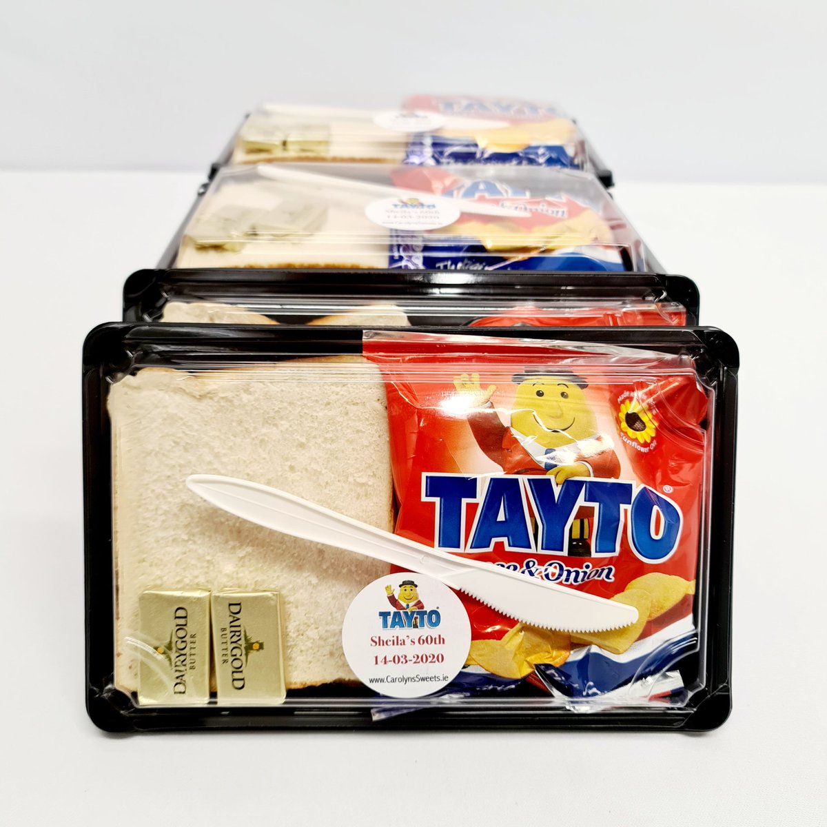 BigScreenQuiz's tweet photo. @sarahjane792 This is quite an typical Irish thing that later in the evening during an Irish Wedding people get peckish so out come the DIY crisp sambos. 
@MrTaytoIreland https://t.co/tCTeUbChzd