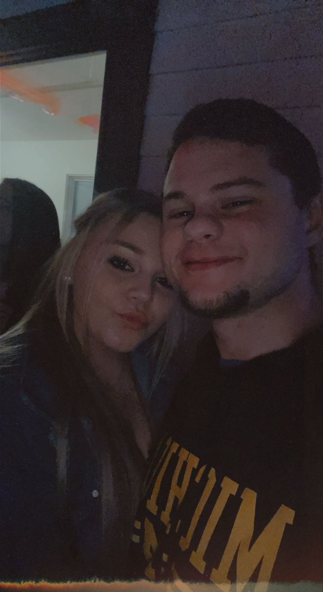 J_Grams23's tweet photo. Happy birthday beautiful I hope you have an amazing day and had a fun weekend❤️ I love you so so much im so glad I got to spend another year with you I can’t wait for many more to come ❤️❤️ https://t.co/1X5LTYG3WA