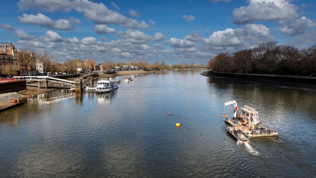 theboatrace's tweet photo. On week ago today we were getting ready for The @Gemini Boat Race 2022
We hope you had a great time! To catch up with all the action go to 👉 https://t.co/1ss7D4OLFb
#TheBoatRace #TheGeminiBoatRace
#BackInLondon #TheChampionshipCourse
#CambridgeBlue #OxfordBlue https://t.co/ccX2rf6p9m