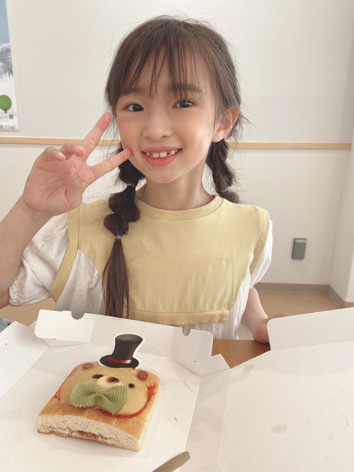 岩本ひまりのTwitter画像17