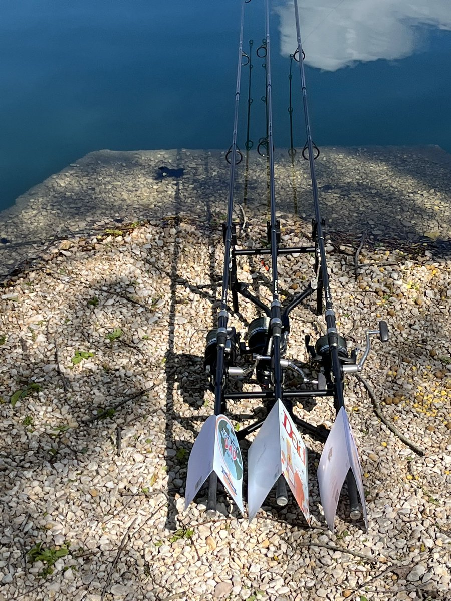 bones1004's tweet image. Nothings better than fishing on your birthday all i need now is a fish🤞🏻🤞🏻