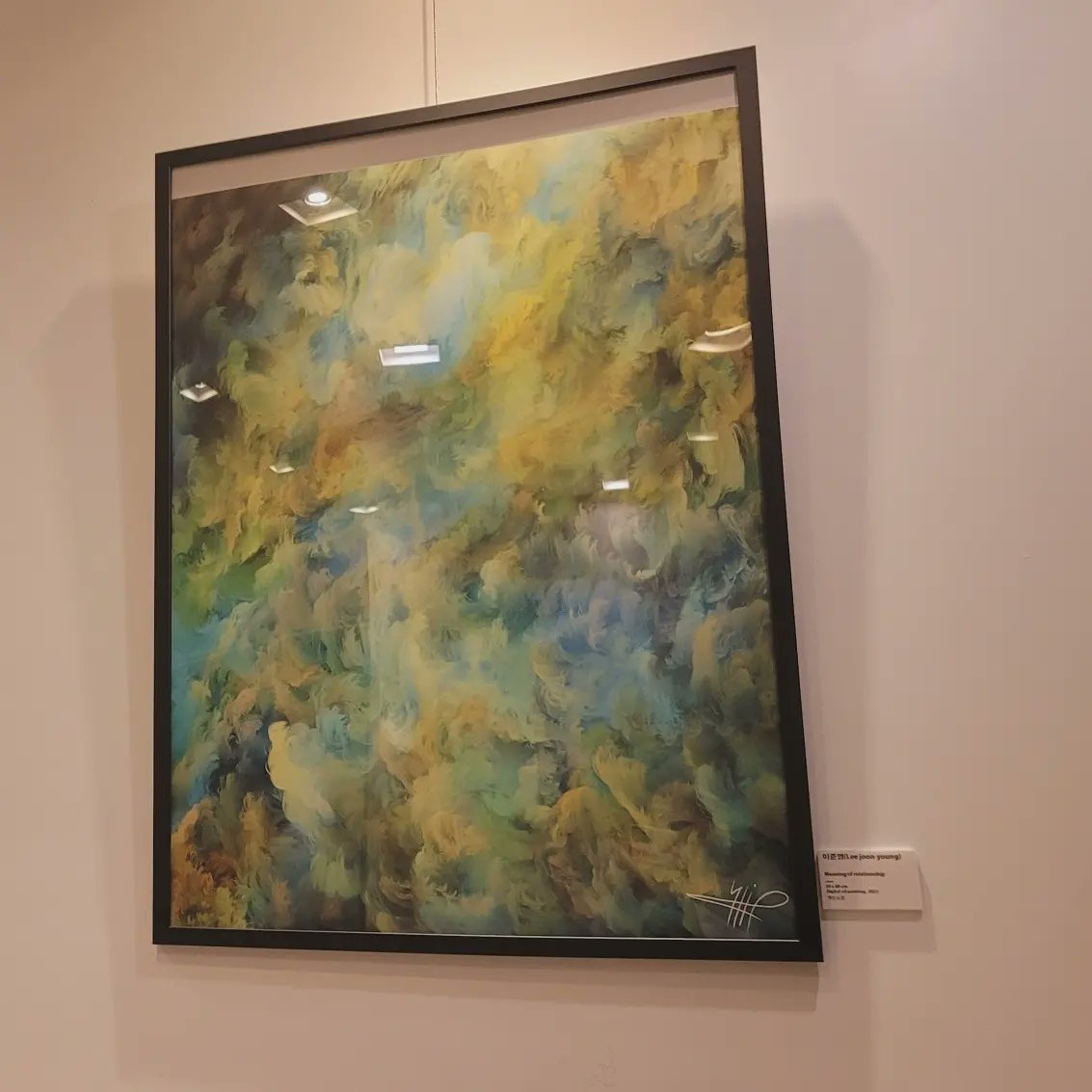 #파주헤이리 가드너스 카페 !
<a href="/HXX_HRA/">ranae ham</a> @Joon_slip 
라내님과 준영님의 전시 감상중..😱❤
너무 멋진 두분..!!!!! 강렬한 작품
잘 봤습니다 (ღ◕ܫ◕ღ)❤