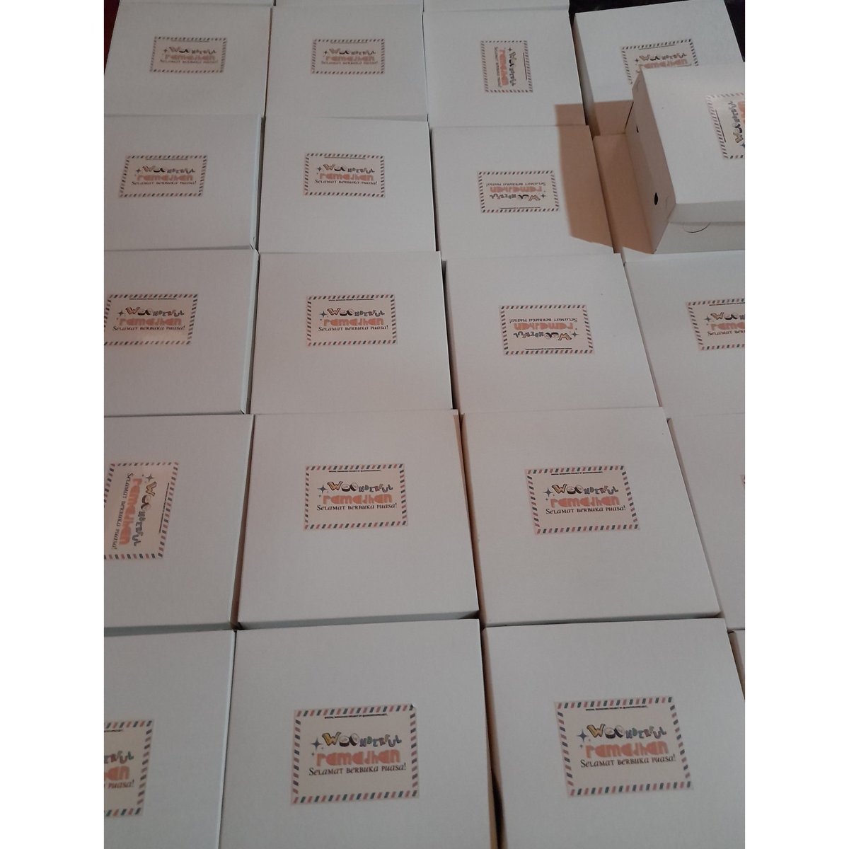 jungwooproject_'s tweet photo. week 1 done✅

Untuk donasi minggu pertama sudah kami distribusikan semua kepada yang membutuhkan di sekitar kita☺️
Lokasi pembagian di Kalideres, Jakarta Barat dengan total 30 box
👇👇

#WOOnderfulRamadhan #JUNGWOO #정우 https://t.co/Bv6ectcsmn