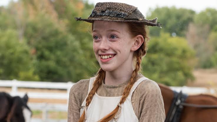litlefishes's tweet photo. the feminine urge to go back in time and watch anne with an e for the first time https://t.co/d7bIbfKNkO