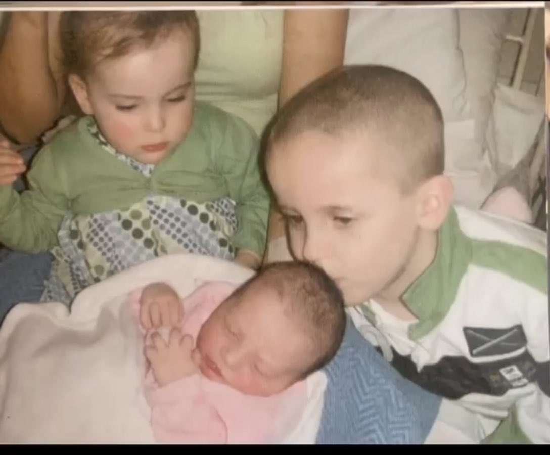 To be honest I was an absolute muppet how I carried meself with me attitude towards women tryna be something of geordie shore but as soon as me two little sisters start getting older I realised I had to change me whole attitude so they can look up to a man with respect for women