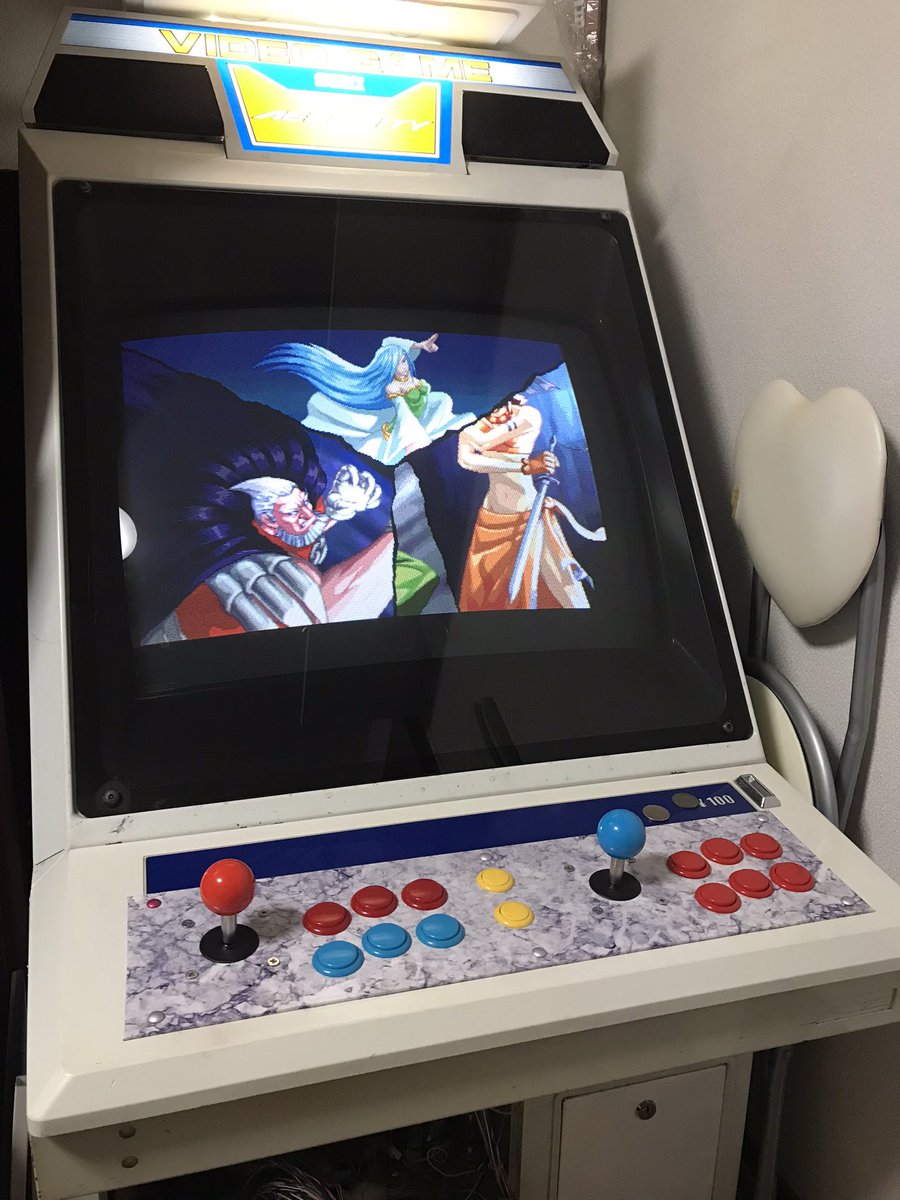 RepairArcade's tweet photo. カッティングシートも貼って、取り敢えず一旦完了かなぁ。ちょっと大理石風にしてゴージャスにしてみた😁 https://t.co/a18mp4crzN