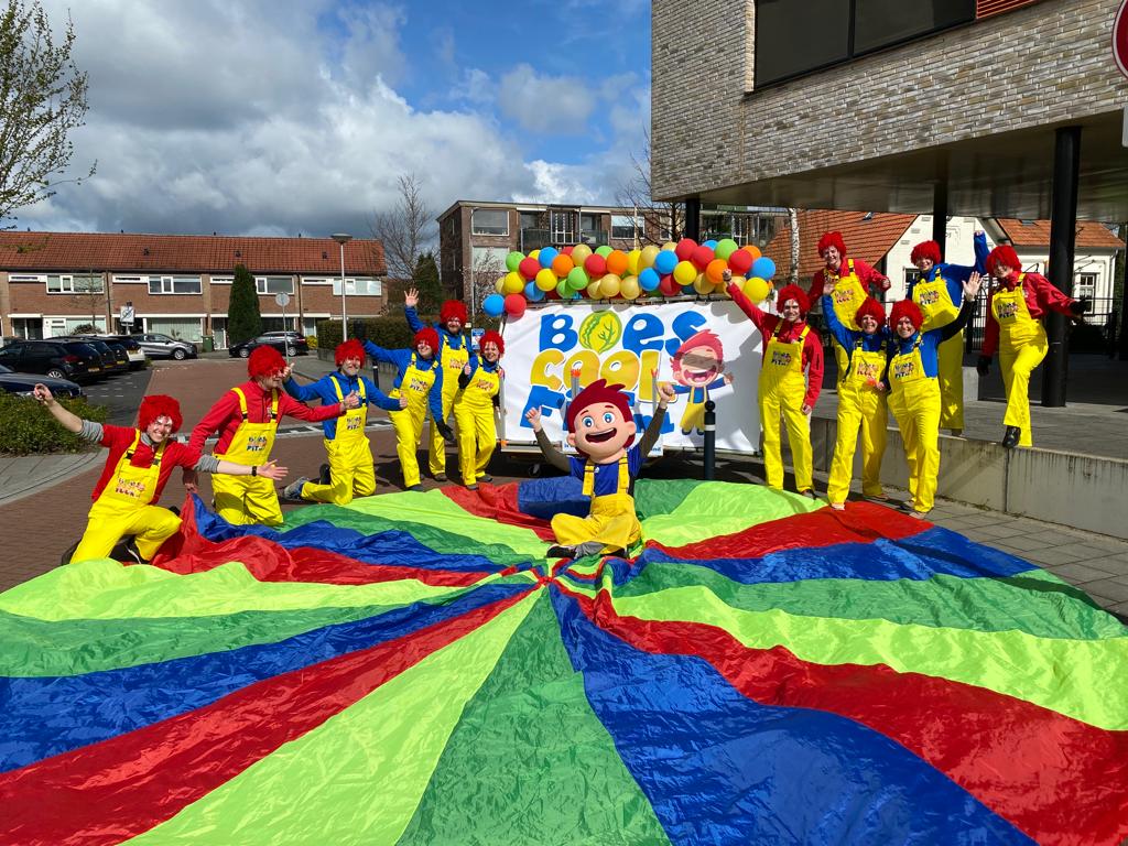 Klaar voor de Twentsche Carnavalsoptocht