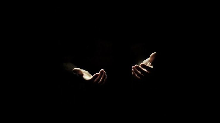 islamicflood's tweet photo. "Gecenin karanlığında Allah ile başbaşa kaldığında çocuk .gibi davran. Zira çocuk istediğini alana kadar göz yaşı döker."

[İbnu'l-Cevzî rh.]
#islamicflood https://t.co/2IaD0pS5jx