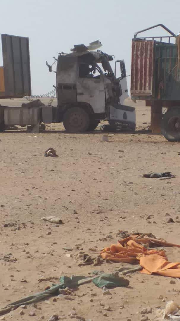 ECSaharaui__'s tweet photo. ⭕ ÚLTIMA HORA | Primeras imágenes del bombardeo marroquí contra civiles saharauis que viajaban a Mauritania.

Ocho ataques aéreos marroquíes contra objetivos civiles en la frontera entre el Sáhara Occidental y Mauritania.
 https://t.co/bCYnvwQTMt https://t.co/VZAbIwpmfx