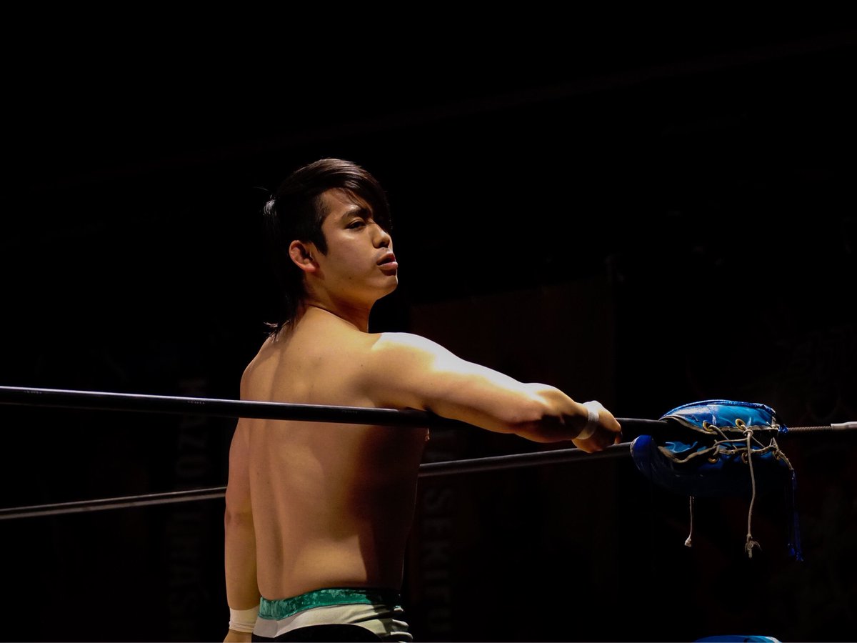katsuo59179356's tweet photo. 2022.04.09新木場1stRING
大日本プロレス大会
#佐藤孝亮 選手
しれっと、関札選手からの
Jr.タイトルマッチを断って😅
#5_5_横武ロード
#strongbj
#bjw
#大日本プロレス https://t.co/t8ocAWlkcr