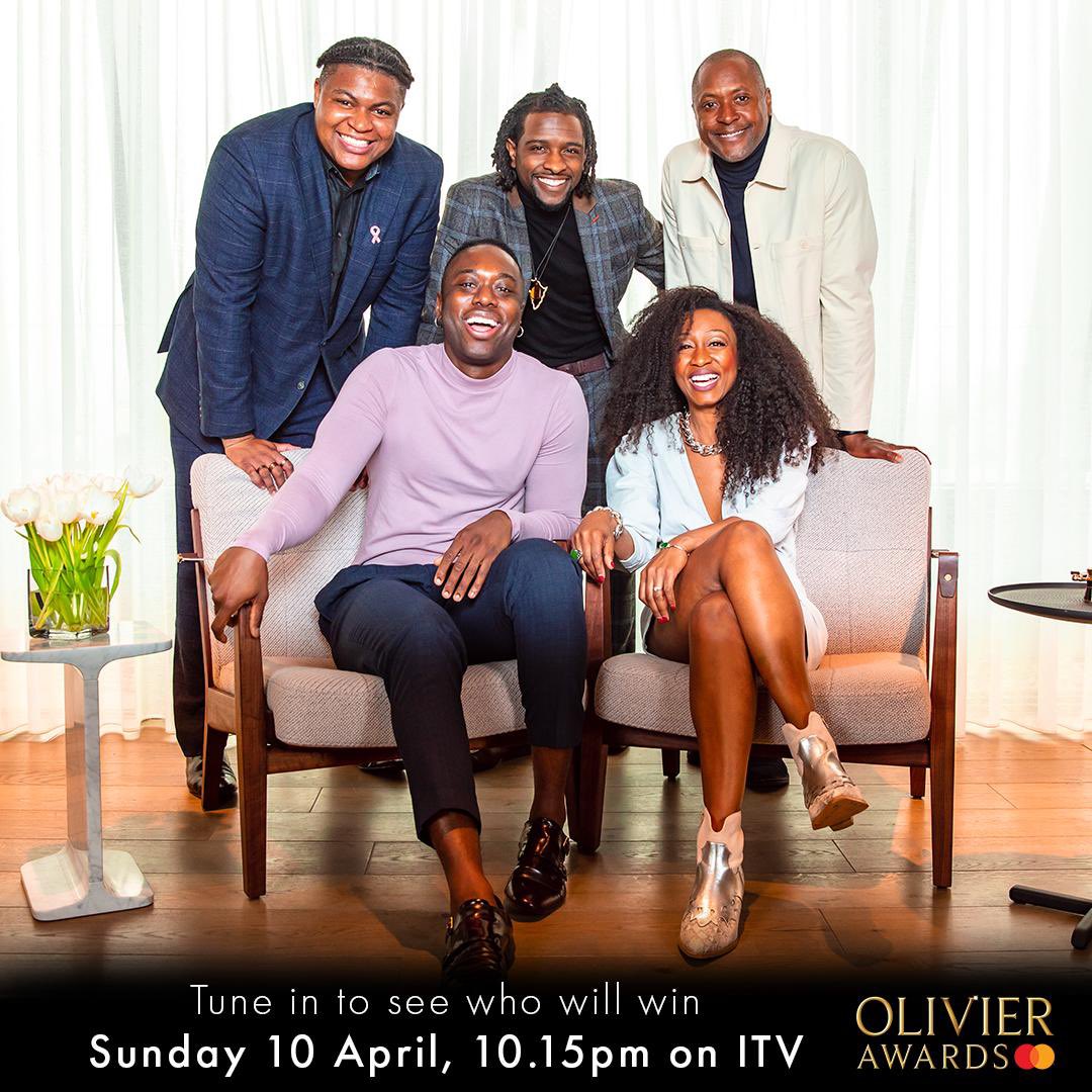 Beverleyknight's tweet photo. IT’s TODAY my luvs! ❤️
The @OlivierAwards are here!
Currently in our dressing rooms waiting to do our dress rehearsal.
Very exciting! 

@thedriftersgirl 
@TarinnCallender 
@T0SHEE 
@adamjbernard 
@Mrmatthenry https://t.co/vkeAkfQUWj