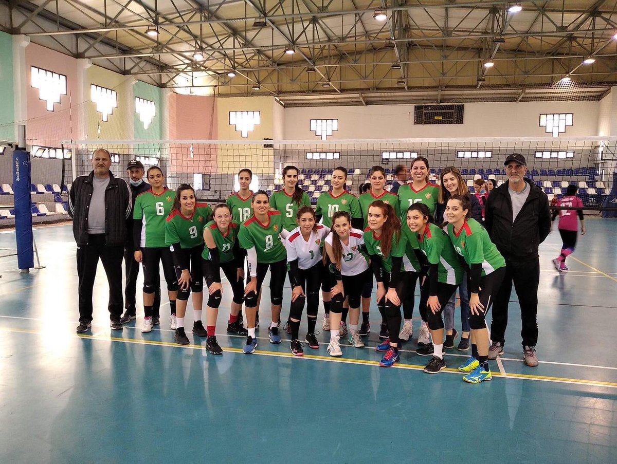MouloudiaCA's tweet photo. الدورة الاولى النهائية للبطولة الوطنية الاولى ( Play off - 1er Tournoi) للكرة الطائرة 🏐
فريق الرجال 👨
MCA 3-0 ES Tadjenanet
MCA 3-2 WA Tlemcen
———
فريق السيدات 👱🏼♀️
MCA 3 - 0 NC Béjaïa
MCA 3 - 0 WA Béjaïa
#MCA_Volleyball
#MCAEST
#MCAWAT
#MCANCB
#MCAWAB https://t.co/sUQTCtc7Cx