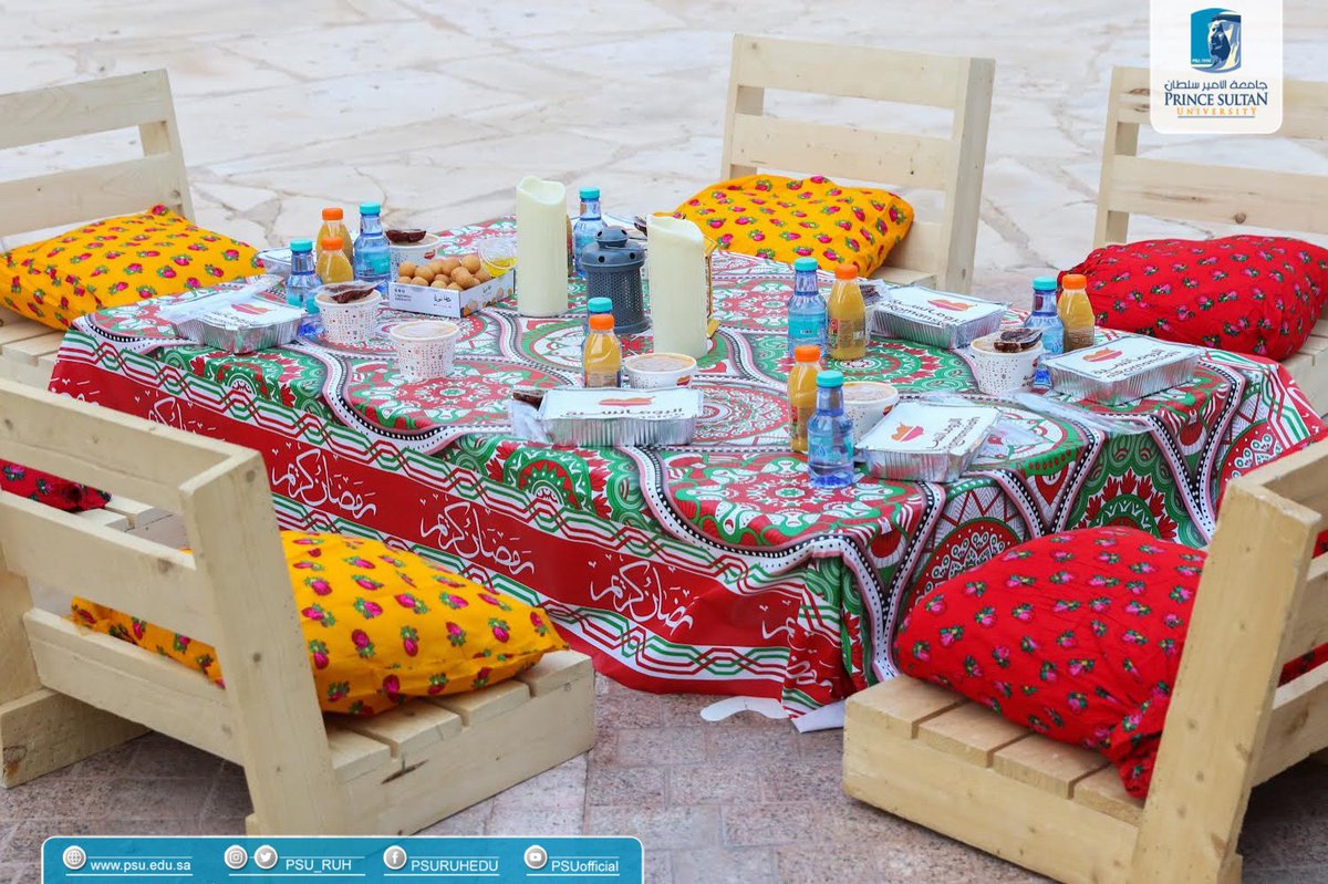 PSU_AC's tweet photo. المجلس الطلابي بـ #جامعة_الأمير_سلطان 
ينظم فعالية (كهاتين) التي استضاف فيها الجمعية الخيرية لرعاية الأيتام (إنسان)؛ وذلك لتناول الفطور في شهر رمضان المبارك وتقديم فقرات ترفيهية للأطفال. https://t.co/DMmwaTJxvt