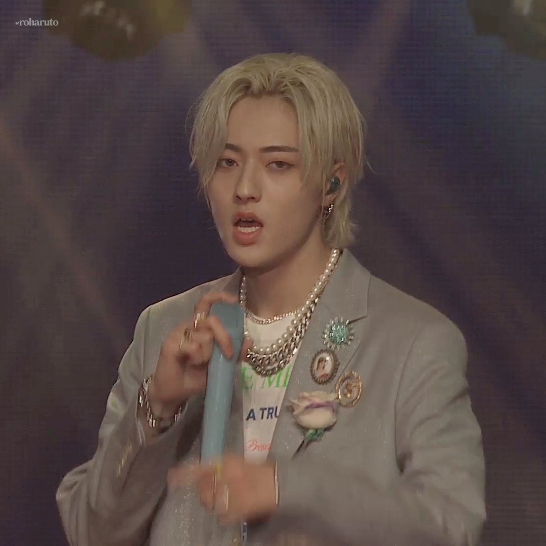 ハルト顔強いなって思ってたけどブロンドにしてから最強になってた🥹🥹 私の一眼一生眠ってる😸👍🏻(トレジャー推しが決まりません)