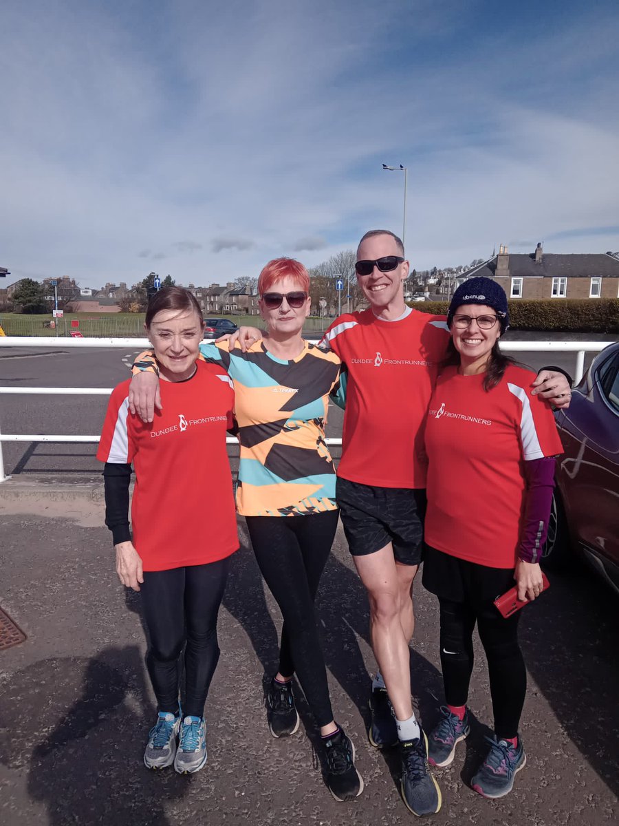 DFRontrunners's tweet image. What a beautiful morning for a run and catchup with Dundee's friendliest runners. See you on Wednesday?
#Dundee #frontrunners #running