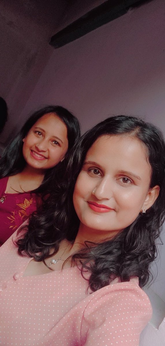 Hashtag we met on Twitter. ☺️❤️