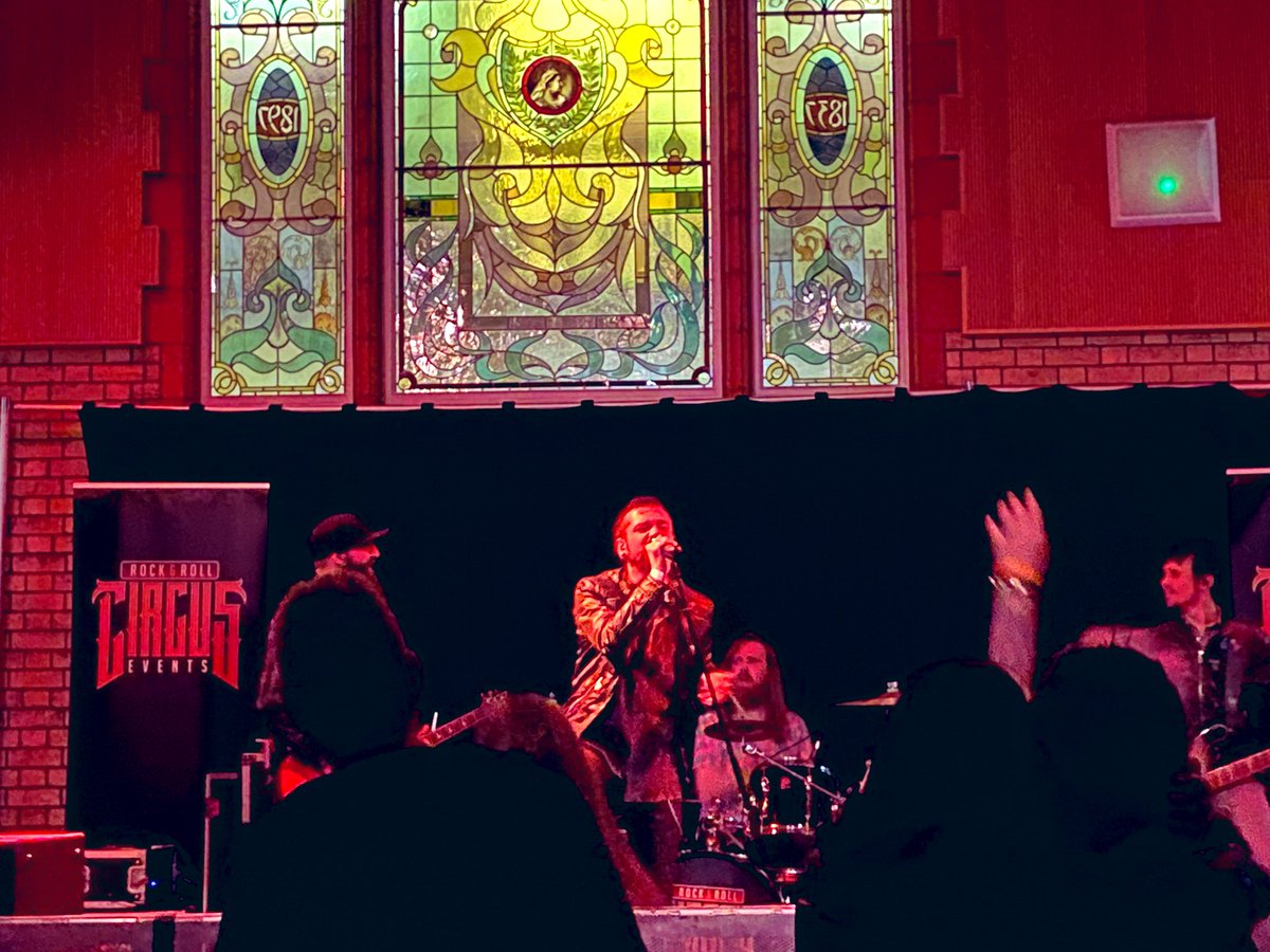 BlackLakesUK's tweet image. Great to see @SouthOfSalem1  @RydersCreed @TheGrumpyClown at @RedhouseCymru last night and had a blast 🤘