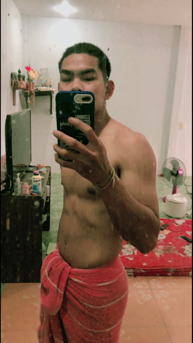 WoraphobPro23's tweet photo. วัยรุ่นประเทศกาฬสินธุ์ https://t.co/6284abu0RX