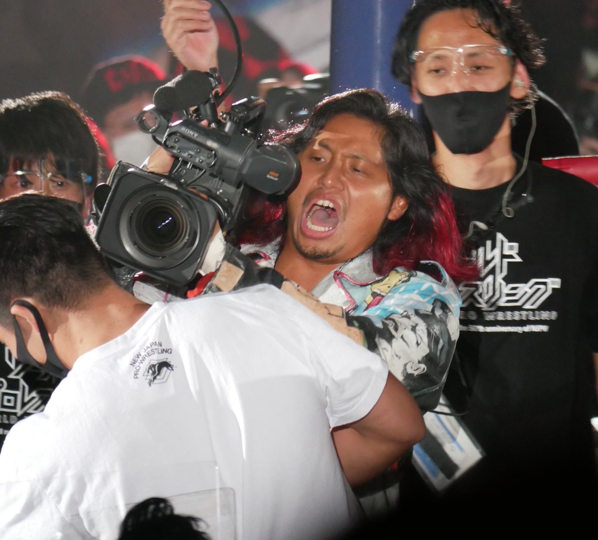 time2change_the's tweet photo. くるくる表情が変わる。
ヒロム選手の魅力のひとつだと思うの〜
2022.4.9
#高橋ヒロム
#HyperBatlle #njpw #新日本プロレス
#njpw50th https://t.co/He9oqGWzUm