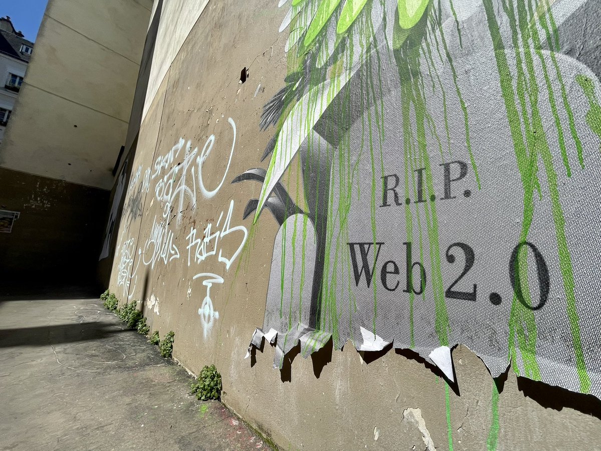 cecinestpasleo's tweet image. Paris 11th arrondissement’s mood 😎 #Web3 #Sundaywalk #Paris11 #NFTCommunity