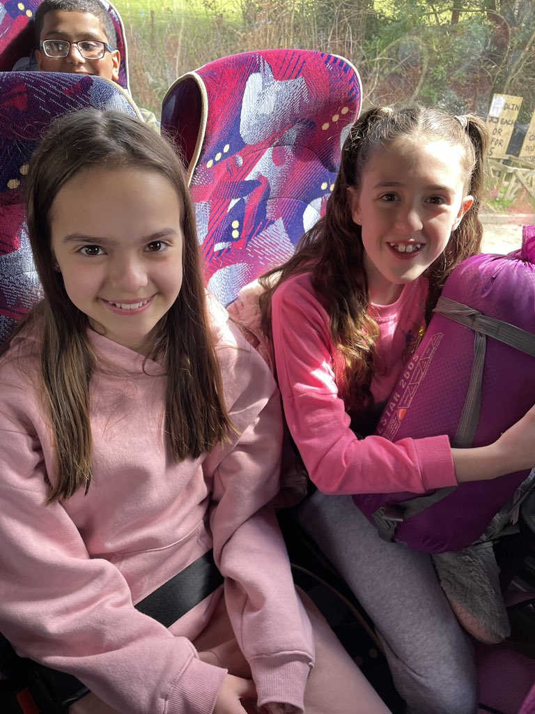 MrsJonesJPPS's tweet photo. All packed and boarding the bus after an amazing adventure!!💜🌟#Y6ResidentialJPPS @JubileeParkPS https://t.co/enztpicxDr
