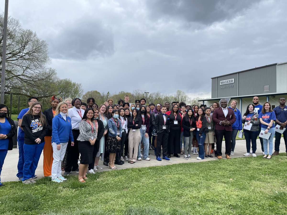 Chattanooga State Community College (@chattstatecc) on Twitter photo Happy to see <a href="/HustlinTigers/">The Howard School</a> students at the CETAS Grand Tour going on now! Pictured with ChattState Early College and Pharmacy Tech students <a href="/Charles50195033/">Dr. Charles Mitchell</a>
#chattstate #STEM Happy to see <a href="/HustlinTigers/">The Howard School</a> students at the CETAS Grand Tour going on now! Pictured with ChattState Early College and Pharmacy Tech students <a href="/Charles50195033/">Dr. Charles Mitchell</a>
#chattstate #STEM