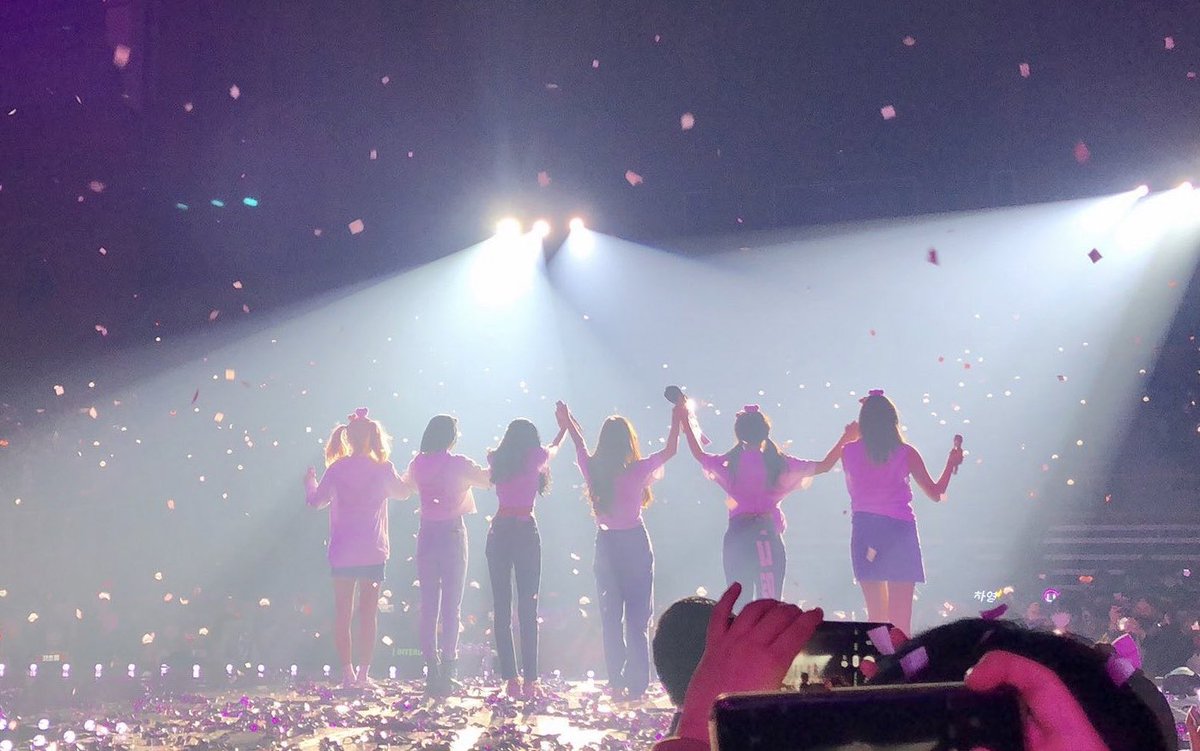 boonxxpd's tweet photo. เราเชื่อว่าตลอดไปจะมีจริงในความสัมพันธ์ของApinkแน่นอน แต่ในใจของเราตอนนี้แค่กลัวว่าจะไม่ได้มีโอกาสเห็นเขาอยู่ด้วยกัน เพราะความสุขของเราคือการเห็นเขาอยู่ด้วยกันอะ😭… แต่ยังไงก็ตาม จะยังคอยสนับสนุนตลอดไป สำหรับเรานาอึนก็จะยังคงเป็นนาอึน Apink ตลอดไป 🤍. 
#Apink https://t.co/EAg1h2eD76