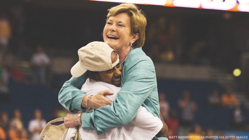 SECNetwork's tweet photo. 14 years ago today ...

The legendary Pat Summitt captured her 8th and final national championship 🏆🍊 @LadyVol_Hoops https://t.co/XKDMCbN99N