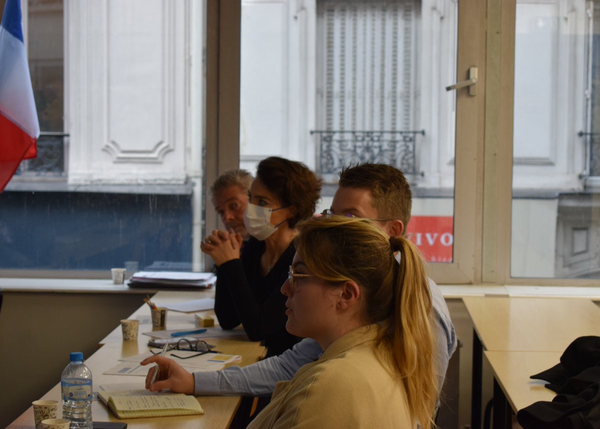 ECSParis's tweet photo. [ETUDE DE CAS]

Ce matin, les étudiants #ECS3 ont présenté leurs dernières recommandations de l'année sur le projet Filariane de Sodexo. 

Bravo à tous pour le travail fourni! 💪

#communication #etudedecas https://t.co/Z1qHFoDoRr