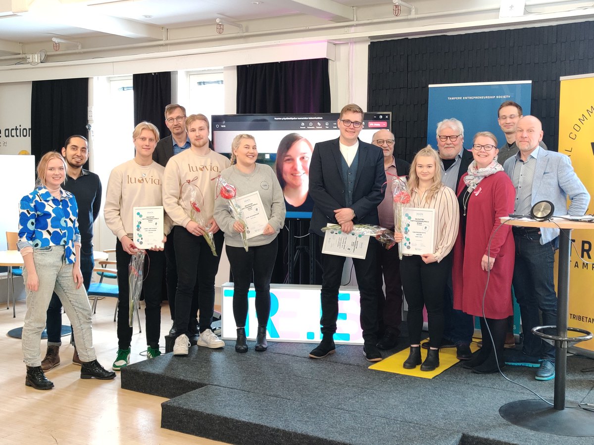 facebook.com/20017985600570… #ensimetri #nuortenyritysideakilpailu #palkitut