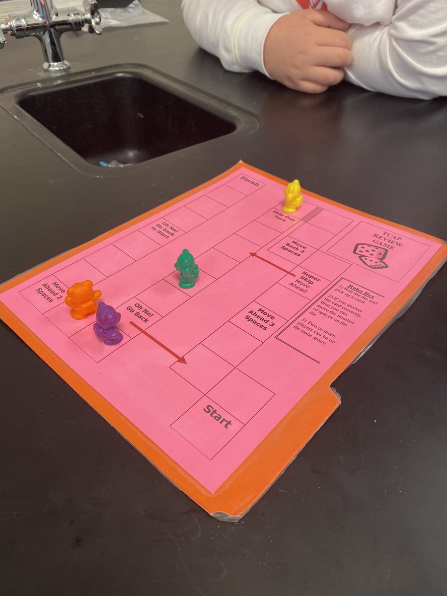 Battle of the board game…science edition. #OMS #chargeup