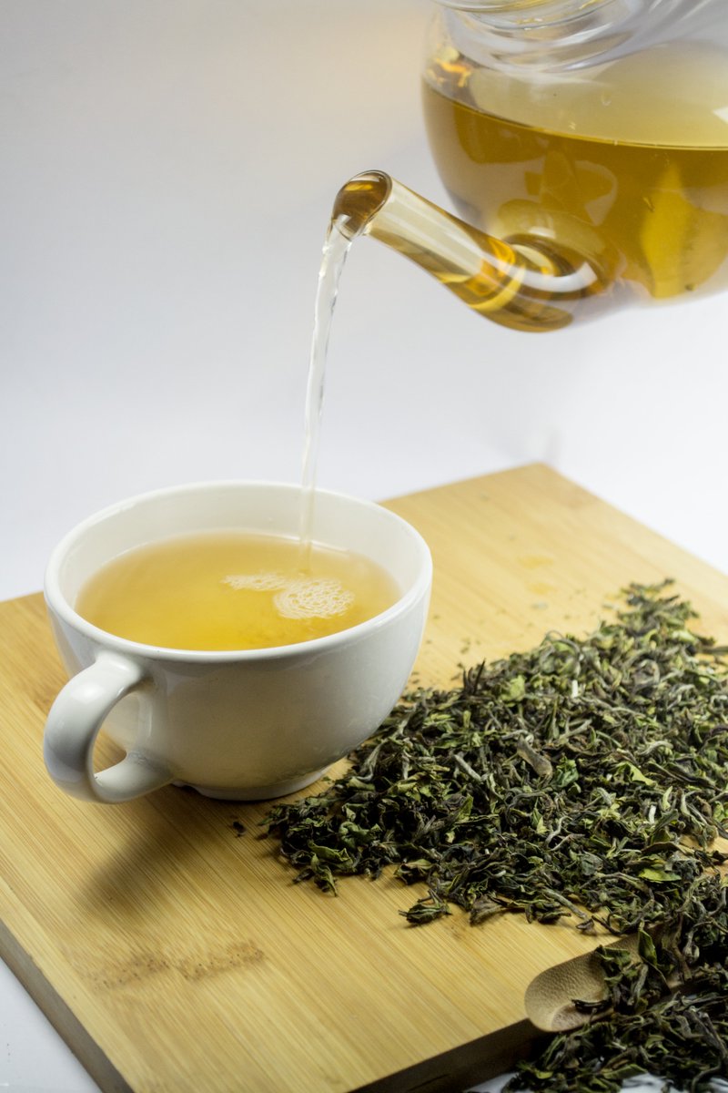 GopaldharaTeas's tweet photo. Fresh Arrival
Gopaldhara Emperor’s Choice – First Flush 2022 – Royal Series.
.
It's a tippy tea made from AV2 bushes, one of Darjeeling's most popular clones.
.
#ShopNow on our website
.
#Emperorchoice #Gopaldharatea #FirstFlush2022 #Springtea #firstflushdarjeeling https://t.co/zKMso6TOJQ