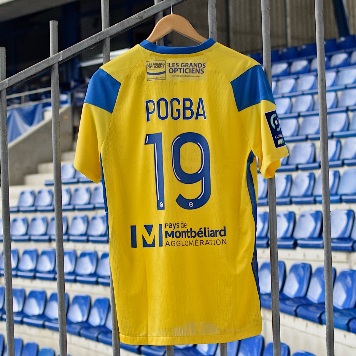 FCSM_officiel's tweet photo. 🦁🆕 L.G.O - Les Grands Opticiens, partenaire du FCSM, s'affichera sur les tenues des Jaune et Bleu à l'occasion de #FCSMASNL ce samedi.

🎁 Pour gagner le maillot Florentin Pogba :
⚠️ 𝗥𝗧 + 𝗙𝗼𝗹𝗹𝗼𝘄

(Un maillot en jeu - multipliez vos chances en participant sur Facebook) https://t.co/mdrT0iJm80