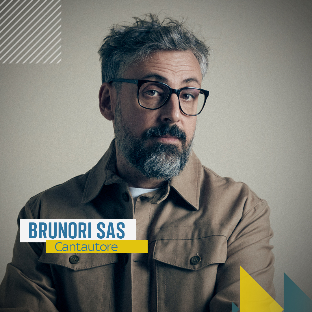 SkyTG24's tweet photo. A #Bari questa sera alle 21:30 @BrunoriSas e @Seltonmusic al Teatro Sala Kursaal Santalucia per una serata tra parole e musica a #LiveInBari
🎼 Clicca qui per partecipare gratuitamente come pubblico ▶️ https://t.co/ybsZaWQxJe https://t.co/thYRm8i7bv