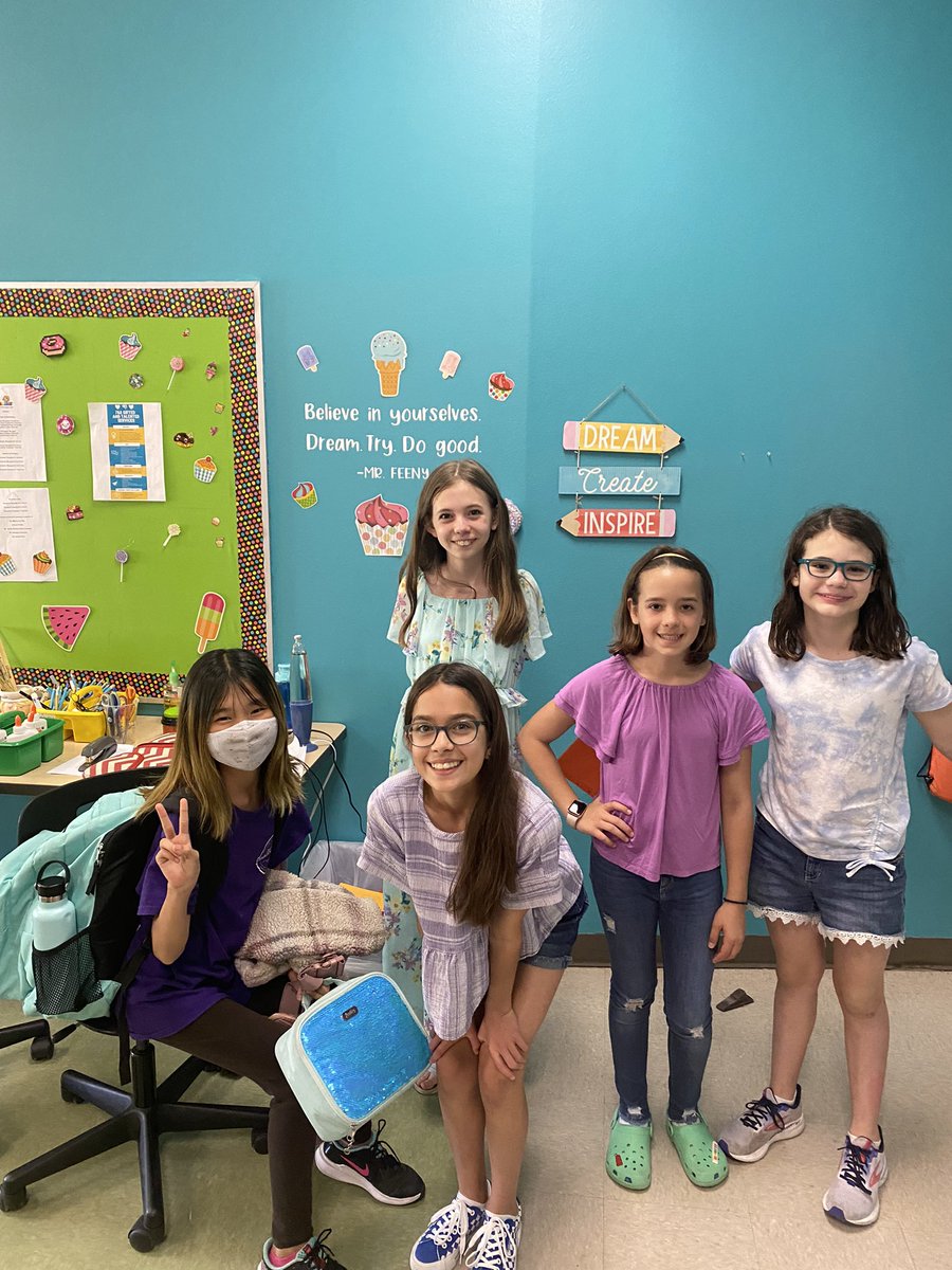 smgerberding's tweet photo. GT Awareness Future Falcons!!!
“GT gives us that extra challenge and chance to be our true selves “…
“If it doesn’t challenge you, it won’t change you!” Love their hearts ♥️ #WhyGT #KellerISDAdvAca #TimberviewMS # TMISMustangs https://t.co/hFjeNb2RWF