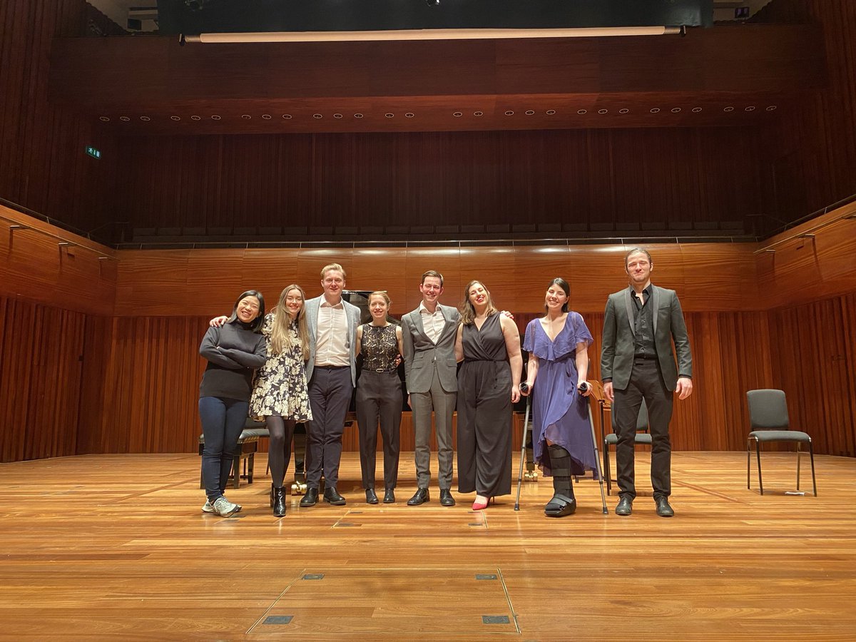 ClaireHabbersh2's tweet photo. I also recently curated my first project at Guildhall for the Piano Accompaniment Masters students in Feb. Solo pieces linked to Songs, with an emphasis on PIANISTS delivering all spoken introductions 😎 #pianopower #collaborativepiano #piano https://t.co/3LX8CsfAKz
