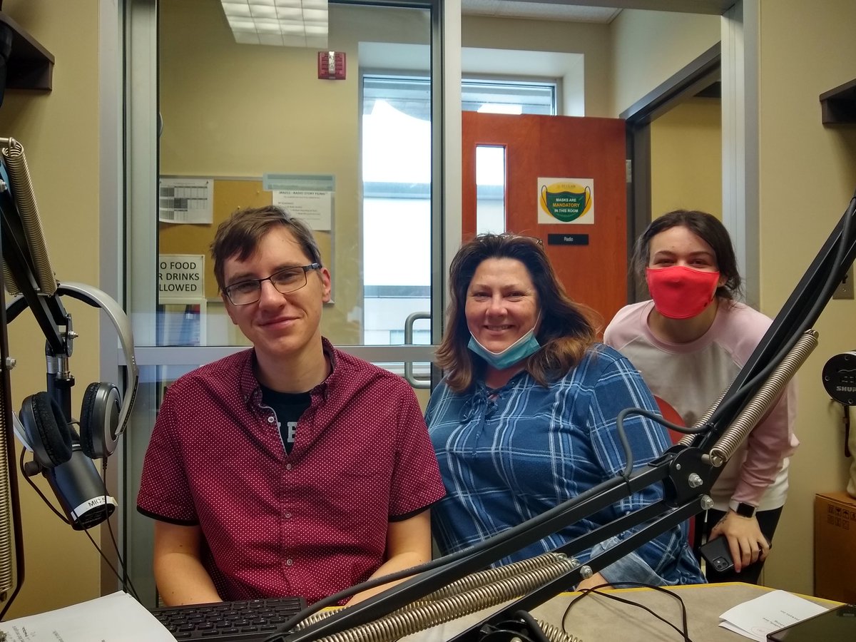 Catch <a href="/The_MediaPlex/">MediaPlex</a> Live at 10:30 on YouTube and Facebook at <a href="/CJAMFM/">CJAM 99.1 FM</a> at noon! Today we're talking late night snacks and more.