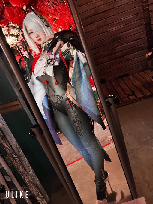 Twitterのコスプレ画像2