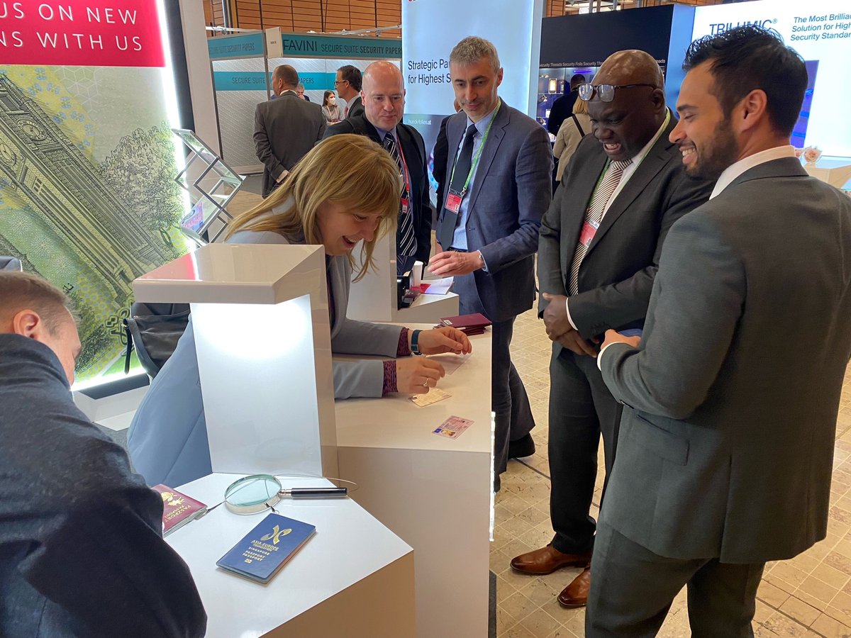 PWPW_SA's tweet photo. 📸 #PWPW była jednym z wystawców podczas konferencji Intergraf Currency+Identity w Lyonie. Na stoisku prezentowaliśmy nowości produktowe w naszym portfolio i najświeższe realizacje.
#Intergraf #IntergrafConference https://t.co/X42amV2cFk
