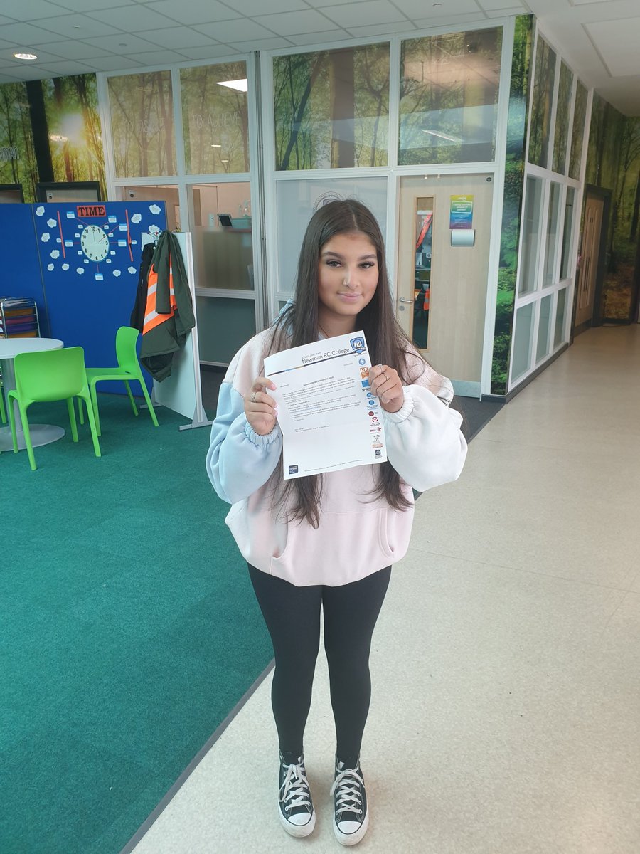 hobin_z's tweet photo. She makes me proud!! She's passed her English speaking with flying colours 🎉 #NewmanRCCollege #proud #Newmanfamily #Newmansend https://t.co/beHOh4LMxt