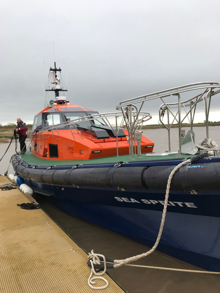 SedgemoorDC's tweet photo. The #SeaSprite is the Pilot Boat for the Port of Bridgwater, assisting with the Ports Strategy to increase shipping &amp; economic development in the area all while being mindful of the environmental impact
It underlines our commitment to the Port of Bridgwater &amp; its future activity https://t.co/zNb8ivR5y0