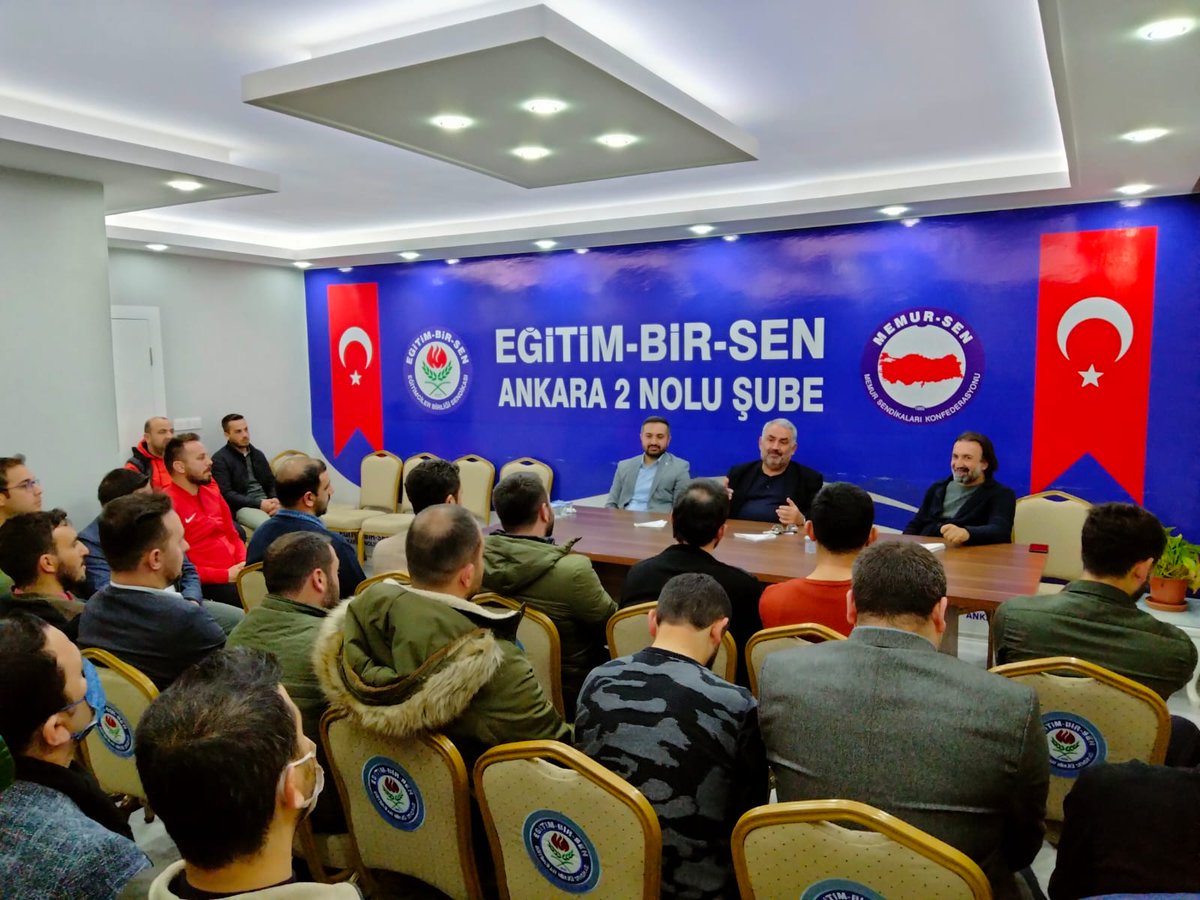 06gencmemursen's tweet photo. #SahurBuluşmaları

Sahur Buluşmalarımızın ilkini
AK Parti Konya Milletvekili
Eğitim Bir-Sen Eski Genel Sekreteri
Sn. Halil Etyemez'in teşrifleriyle icra ettik.

Sayın Vekilimize katılımları 
ve aktarımlarından dolayı
teşekkür ediyoruz.
@haliletyemez 
@Bekir_ENGUL63 https://t.co/cgpEg19ad3