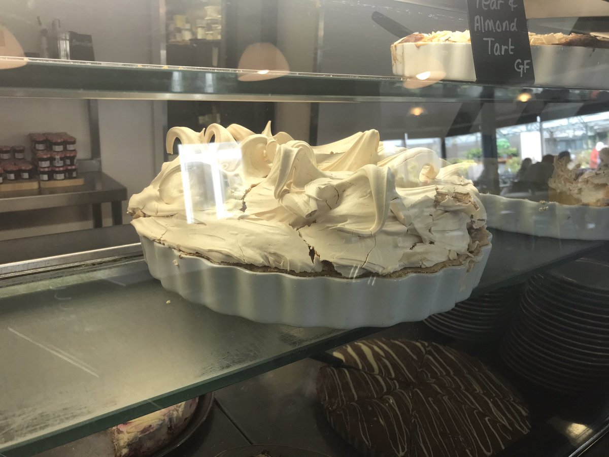 CoffeeBeanNI's tweet photo. Happy Friday one and all!! At #WHYBNI- we reckon the pies at Donaghadee Garden Centre might be the best around. Lemon Meringue and Black Cherry and Rhubarb pies sampled below 🥧 https://t.co/K8S8TUhsNq